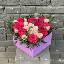 Цветочная композиция из Розы в коробке в Островцы