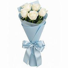 Букет 5 Белых роз Проуд в Островцы