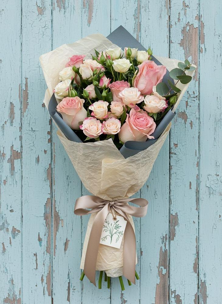 Букет цветов из: Розы в Островцы