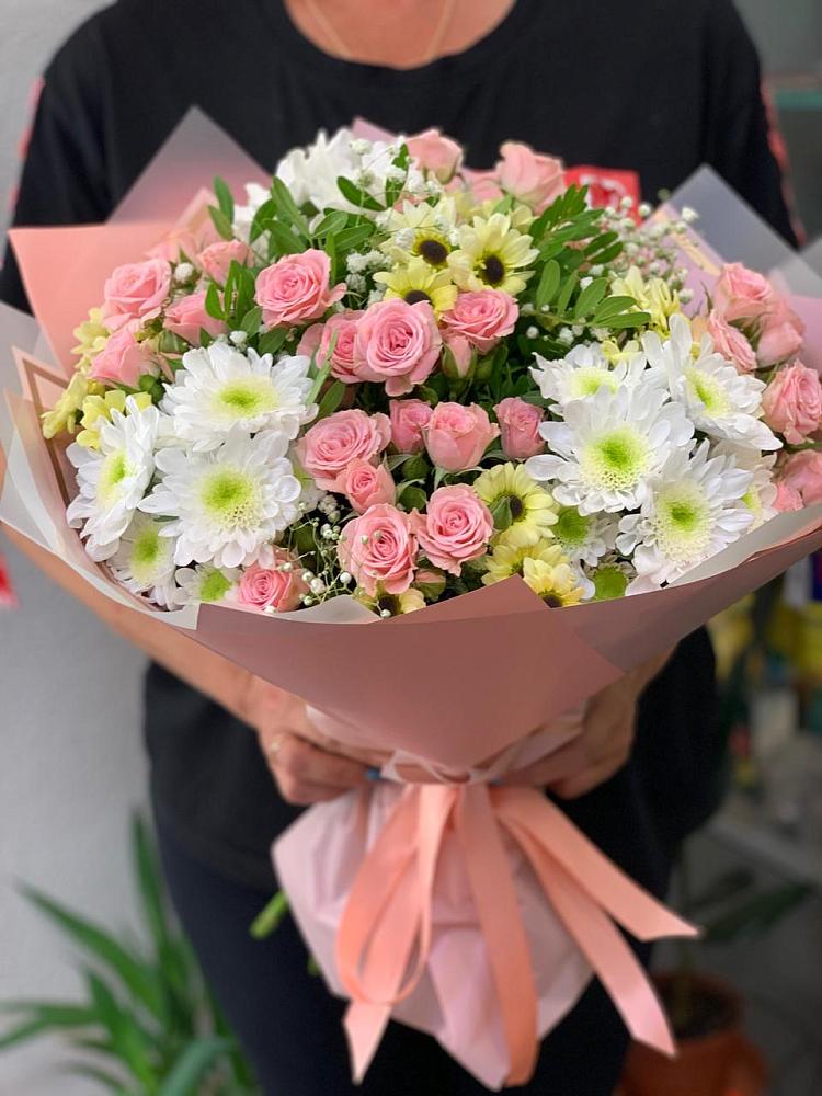 Букет цветов из: Розы и Хризантемы в Островцы