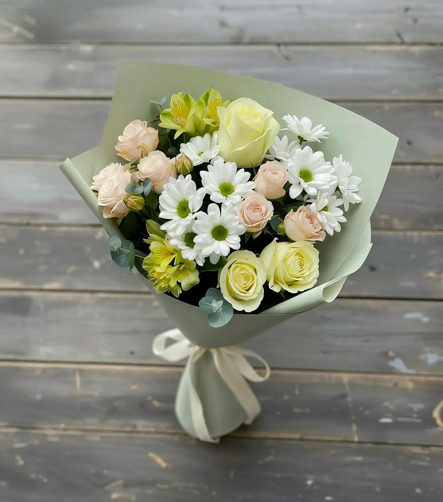 Букет цветов из: Альстромерии, Розы и Хризантемы в Островцы