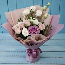 Букет цветов из:  Розы и Лизиантусы #REPLACE_PRED# Островцы