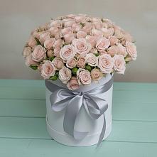 Цветочная композиция из Розы в шляпной коробке в Островцы