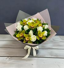 Букет цветов из:  Орхидеи и Розы в Островцы