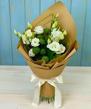 Букет цветов из:  Хризантемы и Лизиантусы #REPLACE_PRED# Островцы