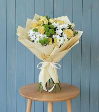 Букет цветов из:  Хризантемы и Розы в Островцы