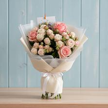 Букет цветов из:  Розы в Островцы