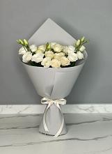 Букет цветов из:  Розы и Лизиантусы в Островцы